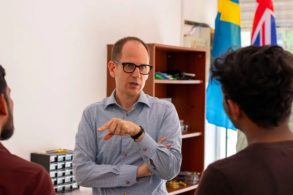 The High Commissioner of Canada returns, Batticaloa, 2024-08-25.