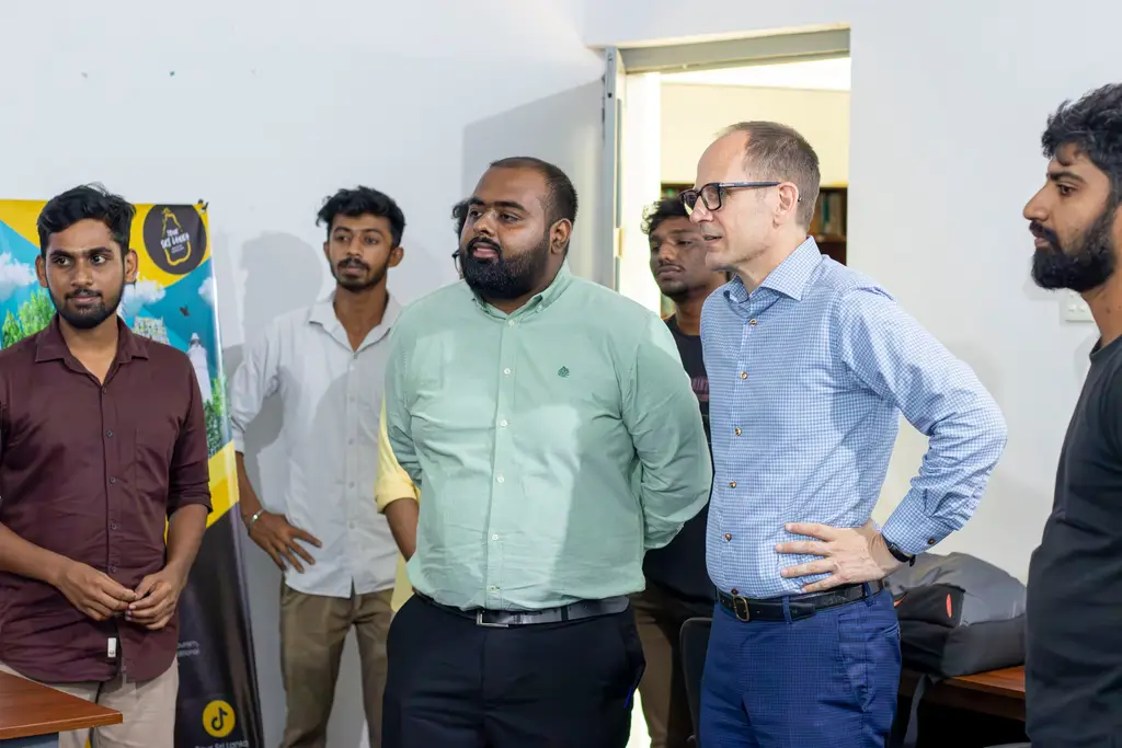 The High Commissioner of Canada returns, Batticaloa, 2024-08-25.