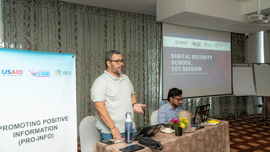 The Digital Security School — training the trainers, Batticaloa, 2024-08-25.
