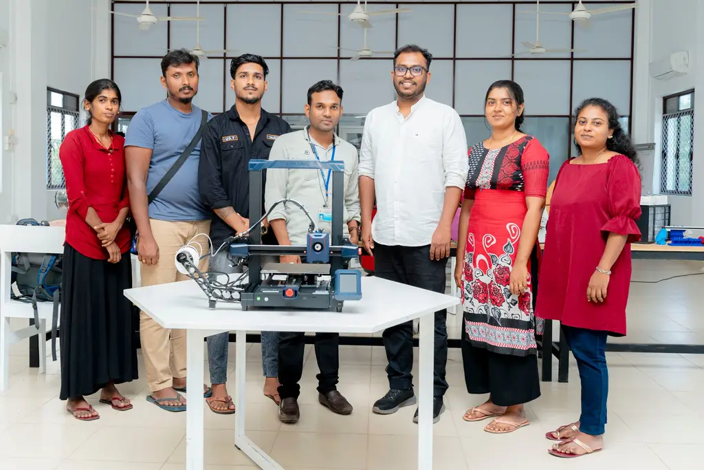 GIZ hands over 3D printers, Batticaloa, 2024-10-23.