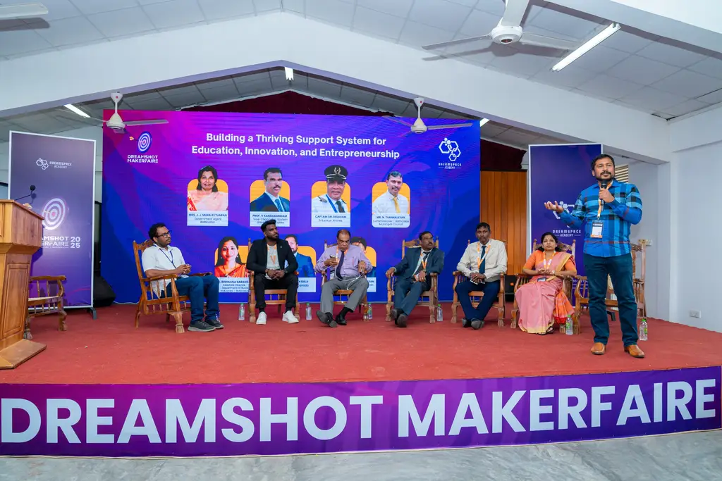 DreamShot MakerFaire and AI Hackathon, Batticaloa.