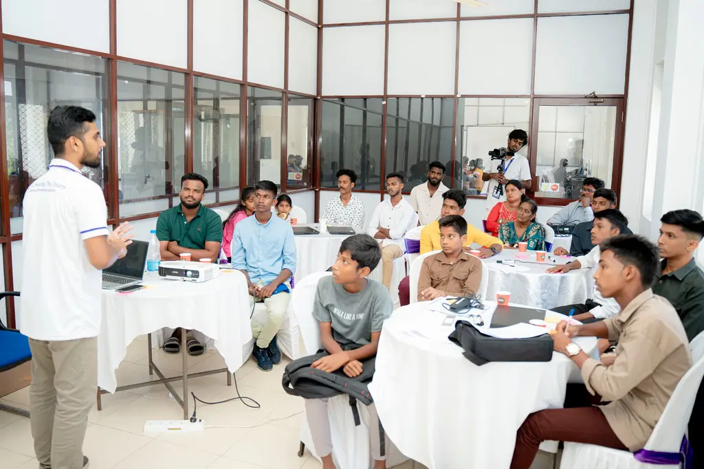 DreamShot MakerFaire and AI Hackathon, Batticaloa.