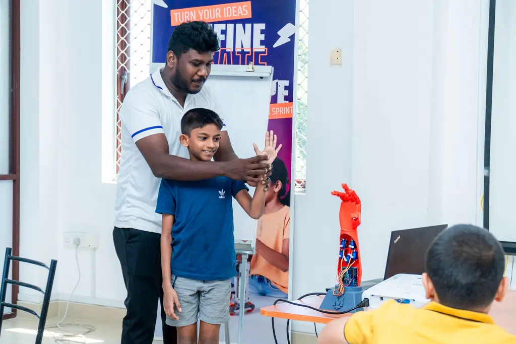 AI with Electronics workshops, Batticaloa, 2025-05-07.
