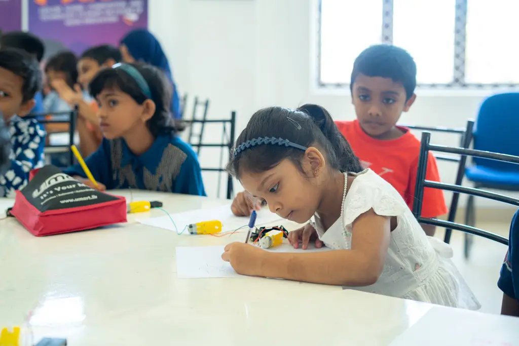 Maker Kit workshop, Batticaloa, 2025-09-07.