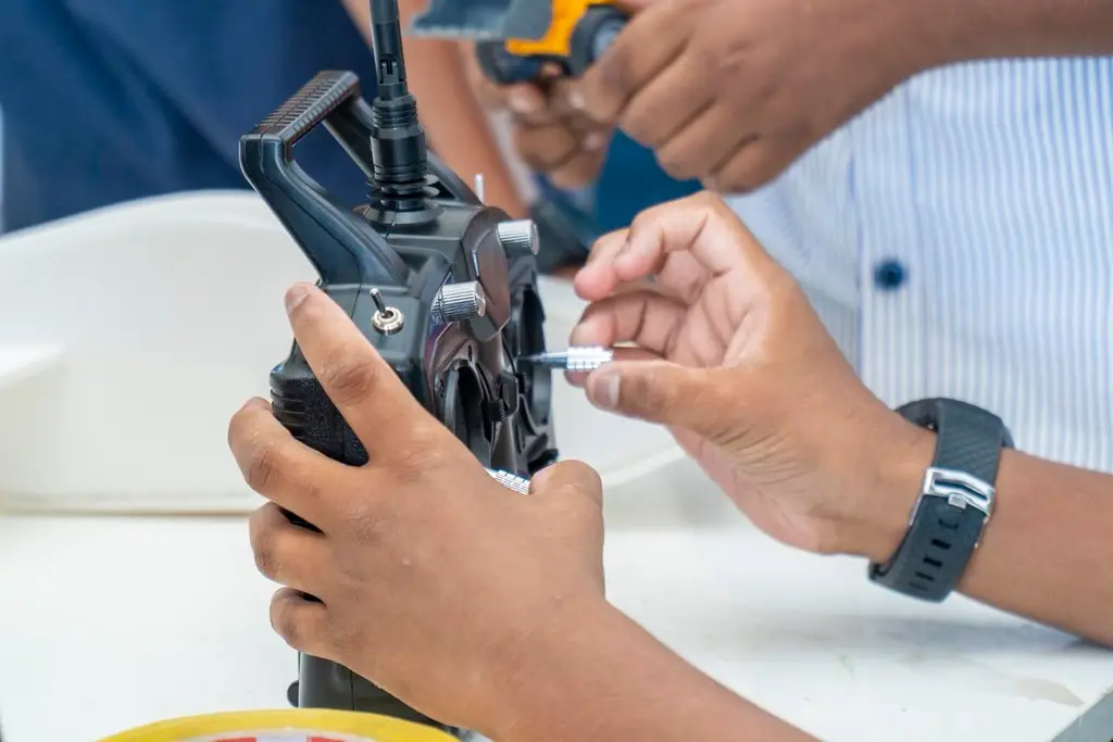 RC aircraft workshop, Batticaloa, 2025-12-11.