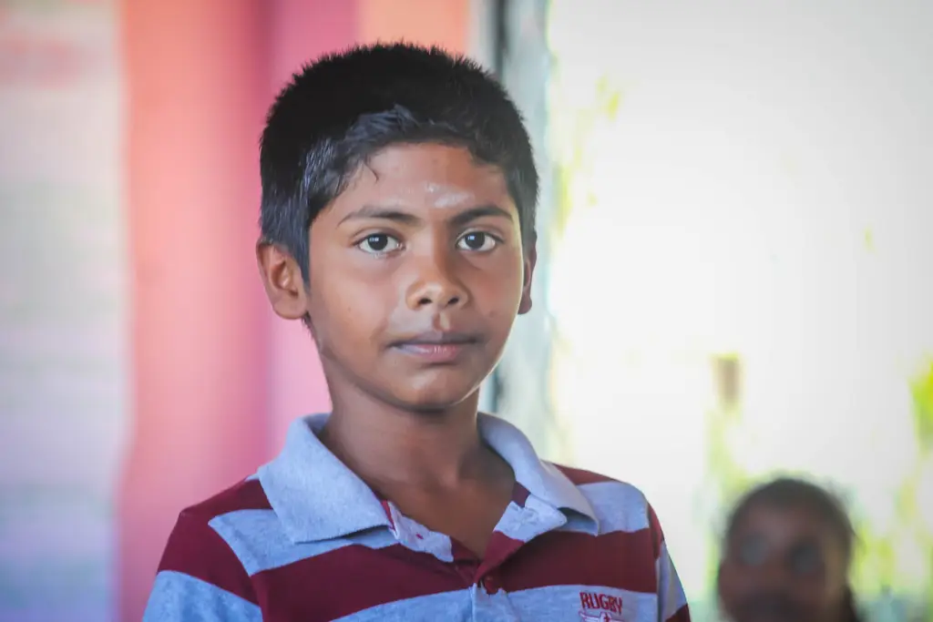 First logged delivery — Pullumalai school workshop, Pullumalai, Batticaloa, 2019-03-31.