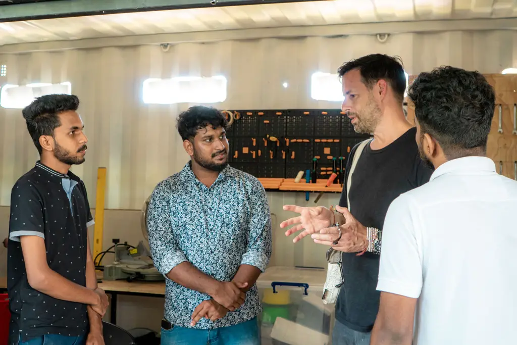 The Digital Nomad Ambassador visits, Batticaloa, 2022-03-24.