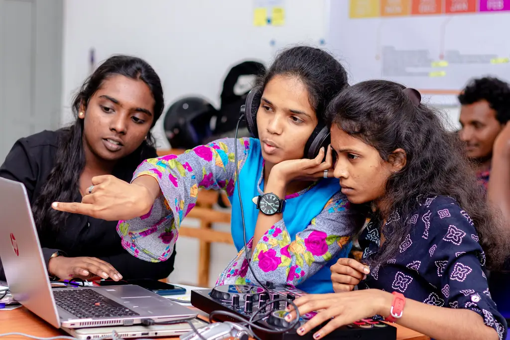 Music production bootcamp, Batticaloa, 2023-04-12.