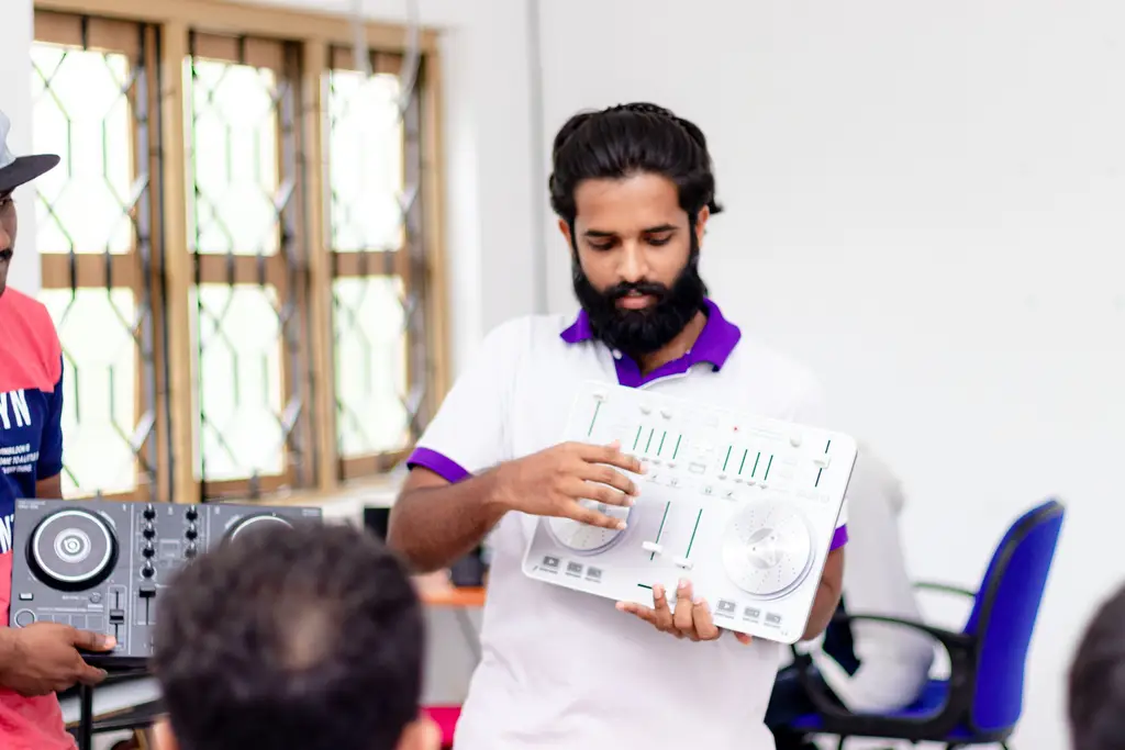 Music production bootcamp, Batticaloa, 2023-04-12.