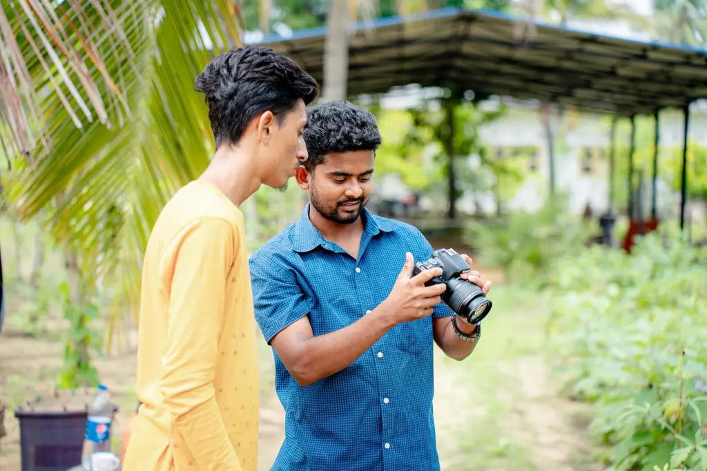 A media workshop for deaf and non-speaking participants, Batticaloa, 2023-10-28.